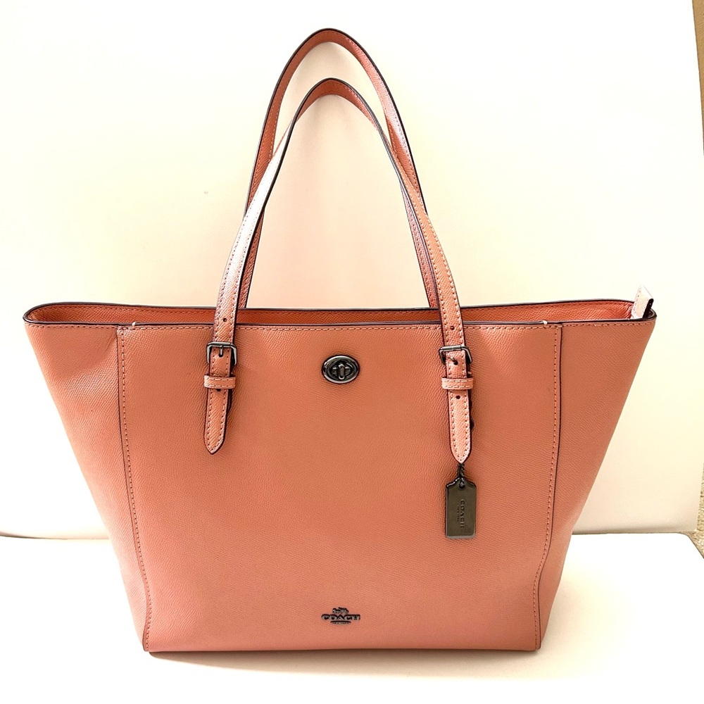 Coach Large Structured Pebble Tote w/Padded Tablet Compartment Excellent Cond.